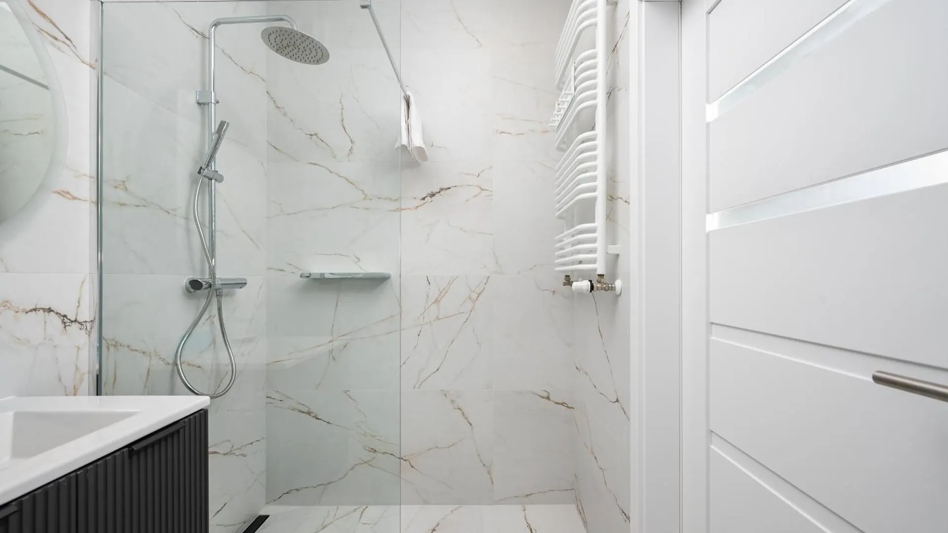 Business Park Cosy Apartment Warszawa
