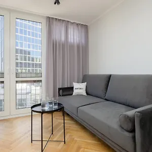 Apartament In The Heart Of By Rent Like, Warszawa