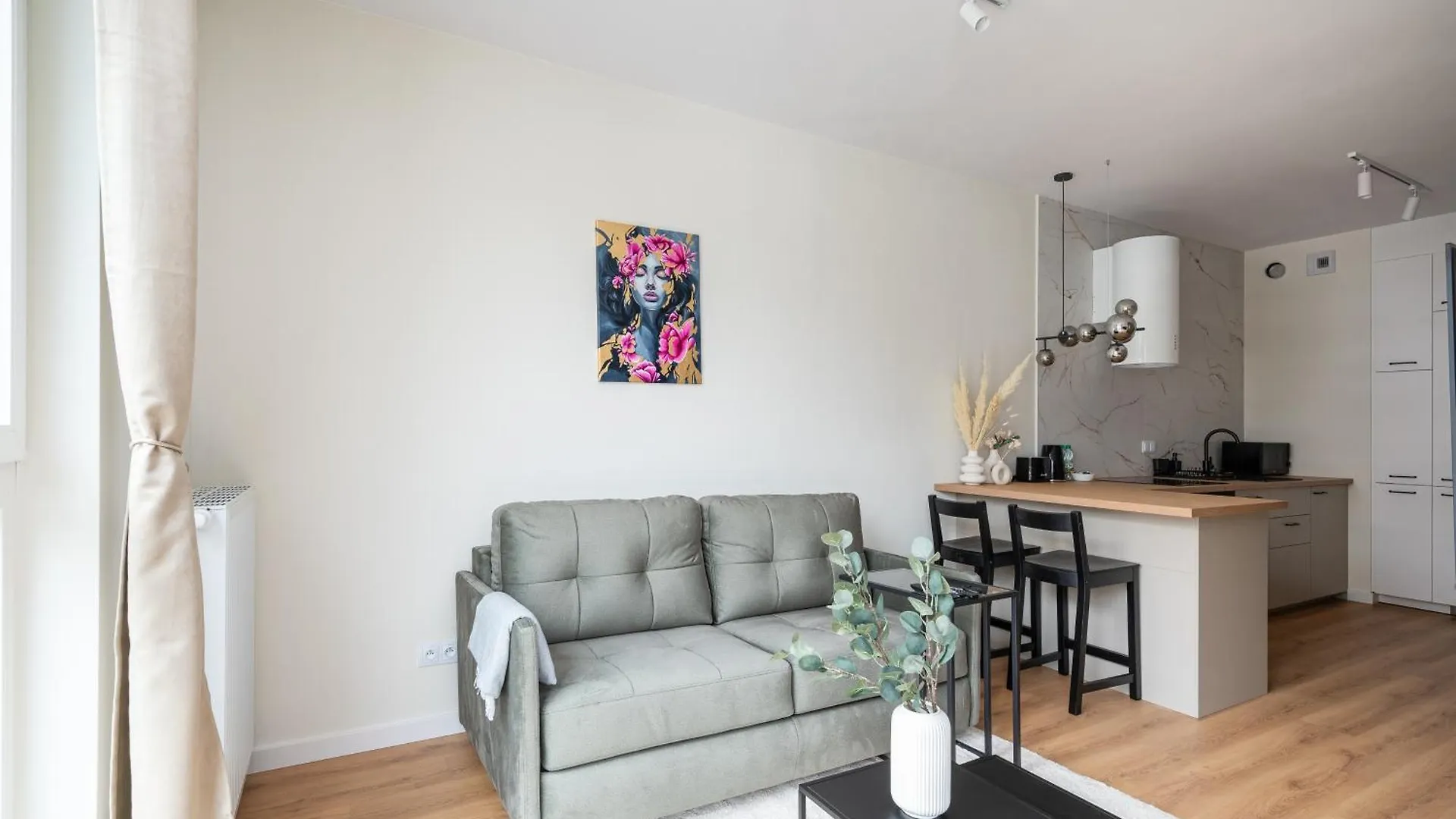 Business Park Cosy Apartment Warsaw
